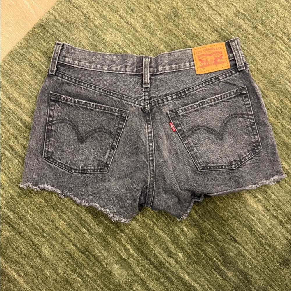 Levi High-Rise Black Denim Cutoff Shorts - Picture 2 of 2